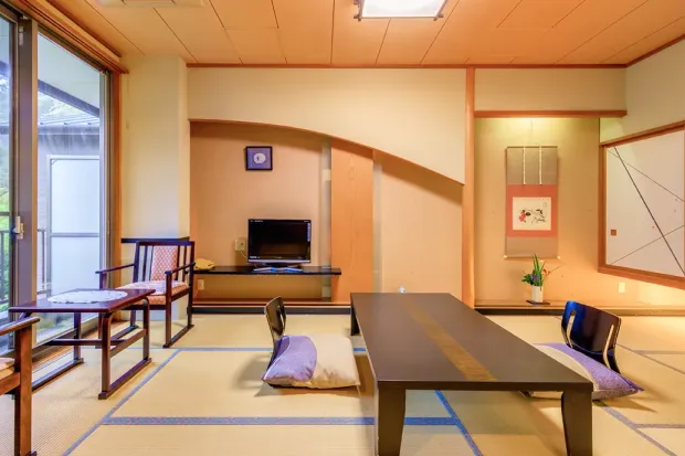 本館
